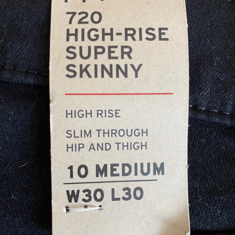 Levi’s 720 high rise super skinny black jeans